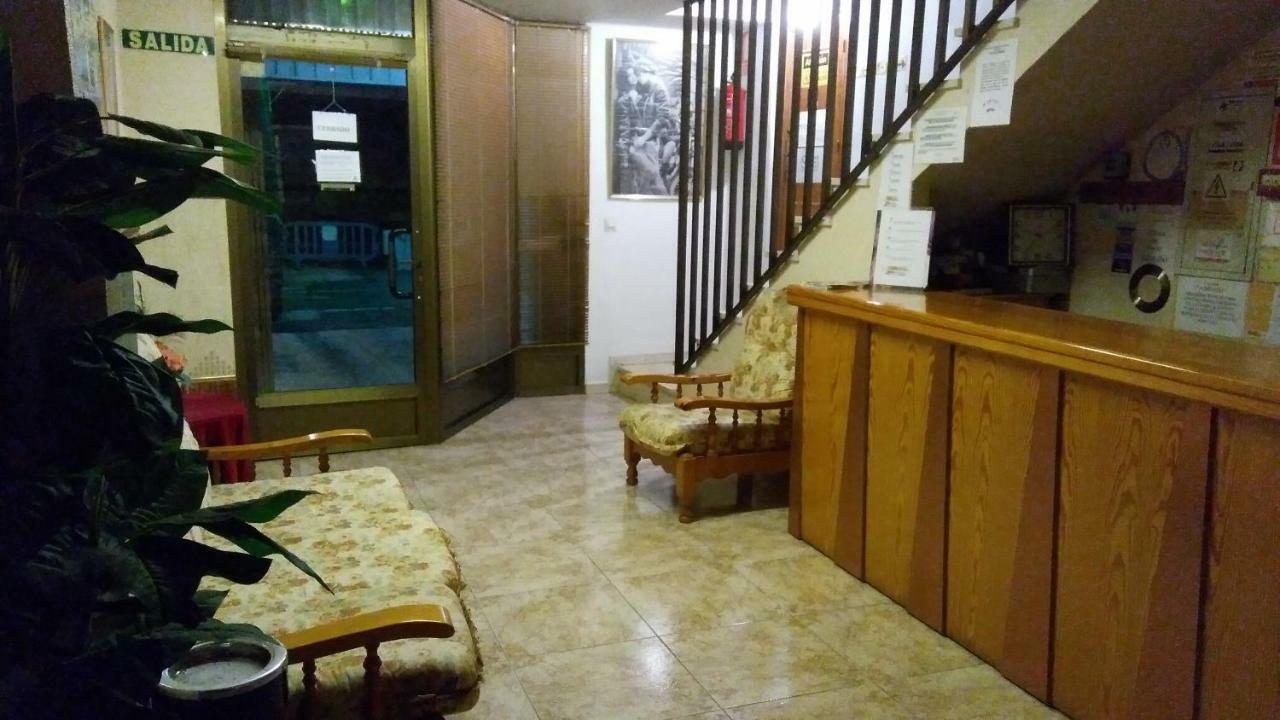 Pension- Mari Loli - Oficial Guardamar del Segura Exterior photo